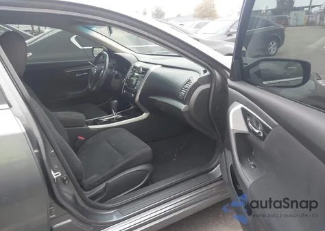 2014 Nissan Altima 2.5 S z USA, uszkodzony, nr VIN 1N4AL3AP3EC149717